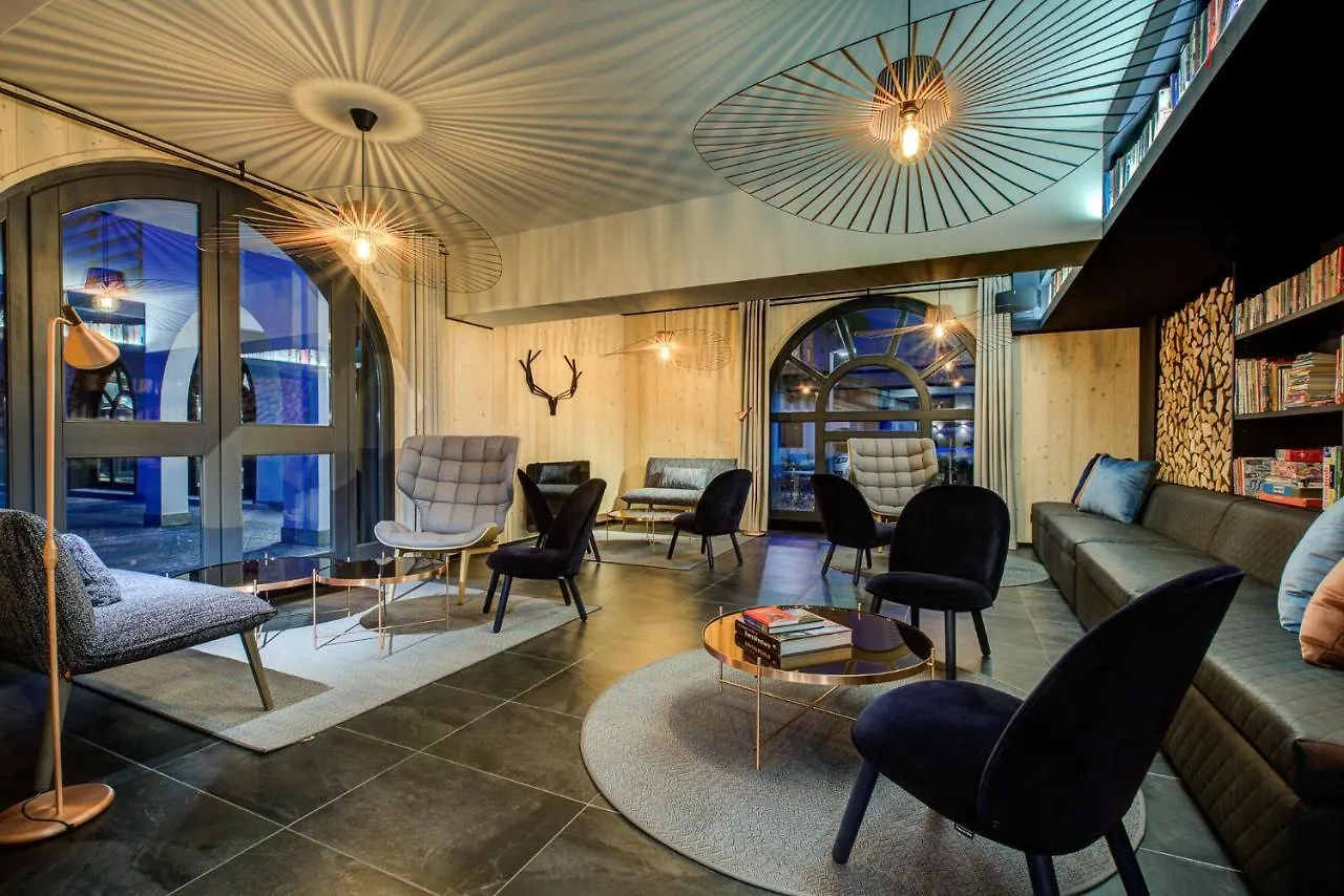 Apartment Cheserys, Alpes Travel, Les Praz Sleeps 2-4 Chamonix