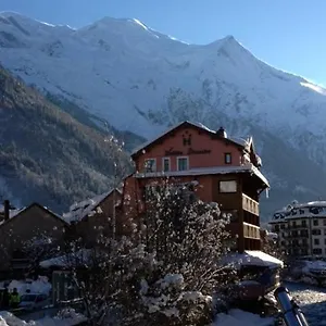 3* Hotel Vallee Blanche