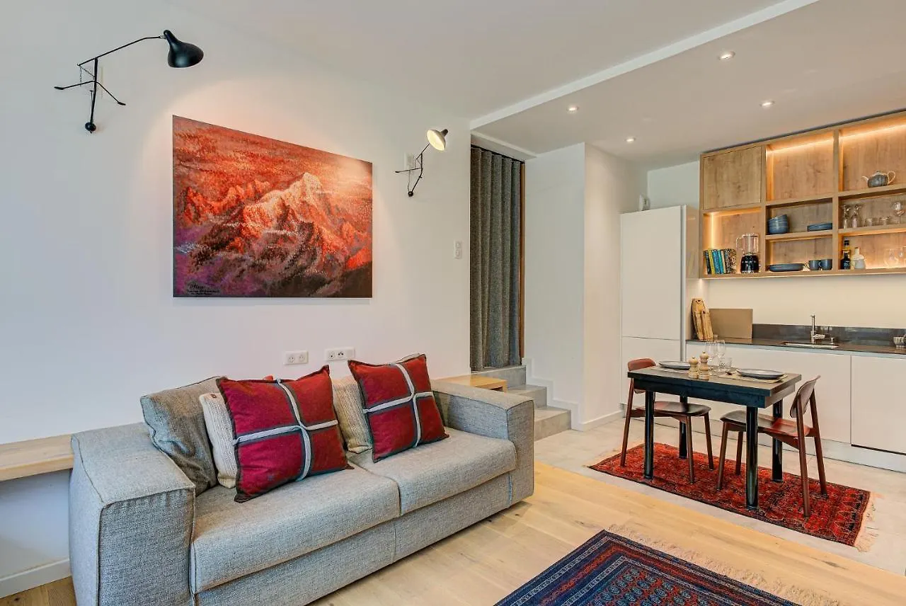 Apartment Cheserys, Alpes Travel, Les Praz Sleeps 2-4 Chamonix France